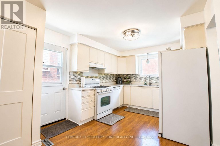27 MADRID CRESCENT N, Brampton (Central Park), Ontario, L6S2X5
