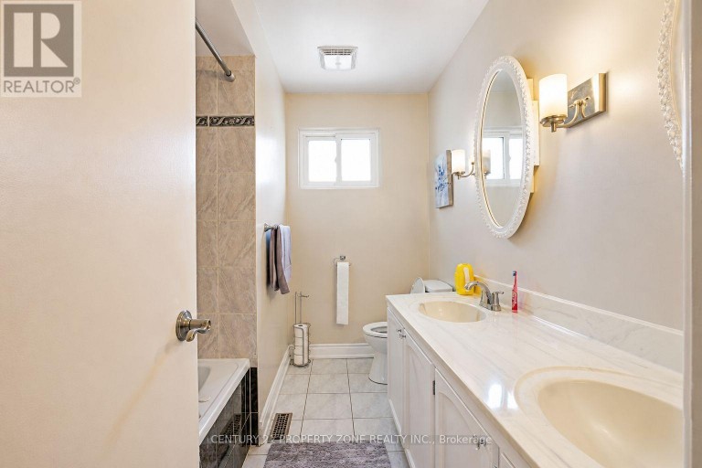 27 MADRID CRESCENT N, Brampton (Central Park), Ontario, L6S2X5