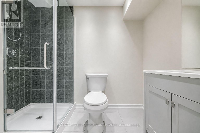 27 MADRID CRESCENT N, Brampton (Central Park), Ontario, L6S2X5