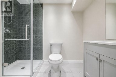 27 MADRID CRESCENT N Brampton (Central Park) Ontario photo 18