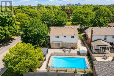 27 MADRID CRESCENT N Brampton (Central Park) Ontario photo 36