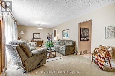 28 WOODCOCK DRIVE Tillsonburg Ontario photo 6