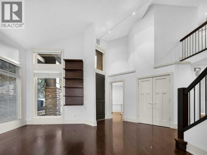 2724 Signal Ridge View SW, Calgary, Alberta, T3H2J5