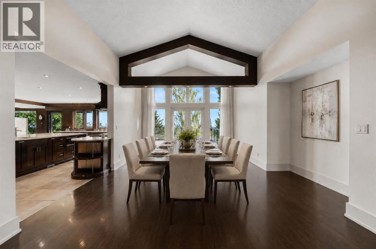 2724 Signal Ridge View SW, Calgary, Alberta, T3H2J5