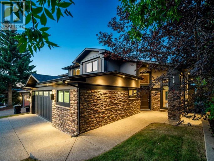 2724 Signal Ridge View SW, Calgary, Alberta, T3H2J5