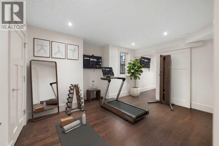 2724 Signal Ridge View SW, Calgary, Alberta, T3H2J5