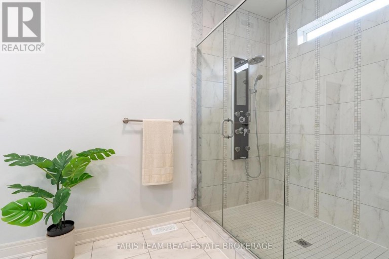 3063 STONE RIDGE BOULEVARD, Orillia, Ontario, L3V0A3