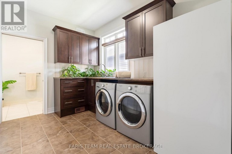 3063 STONE RIDGE BOULEVARD, Orillia, Ontario, L3V0A3
