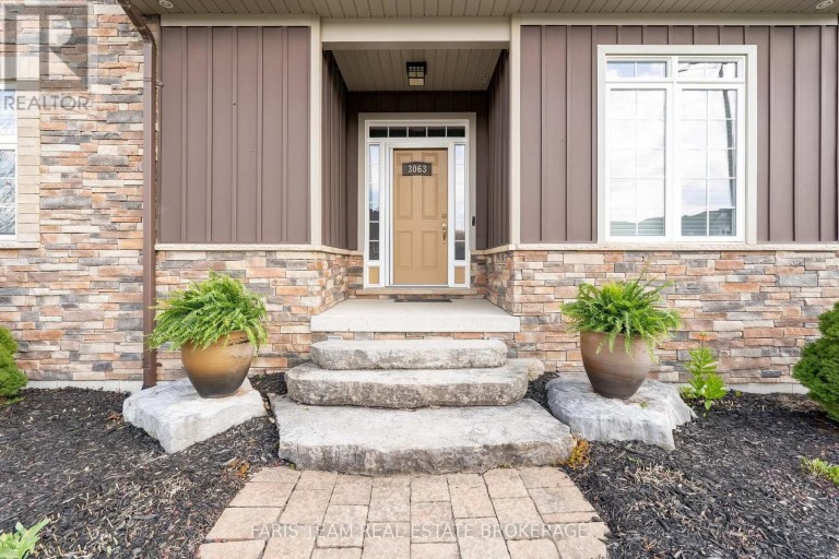 3063 STONE RIDGE BOULEVARD, Orillia, Ontario, L3V0A3