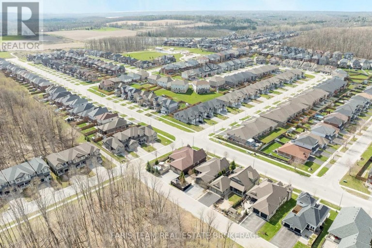 3063 STONE RIDGE BOULEVARD, Orillia, Ontario, L3V0A3