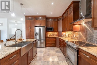 3063 STONE RIDGE BOULEVARD Orillia Ontario photo 7