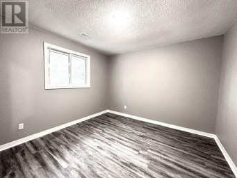 433 SOUTH STREET London East (East K) Ontario photo 9