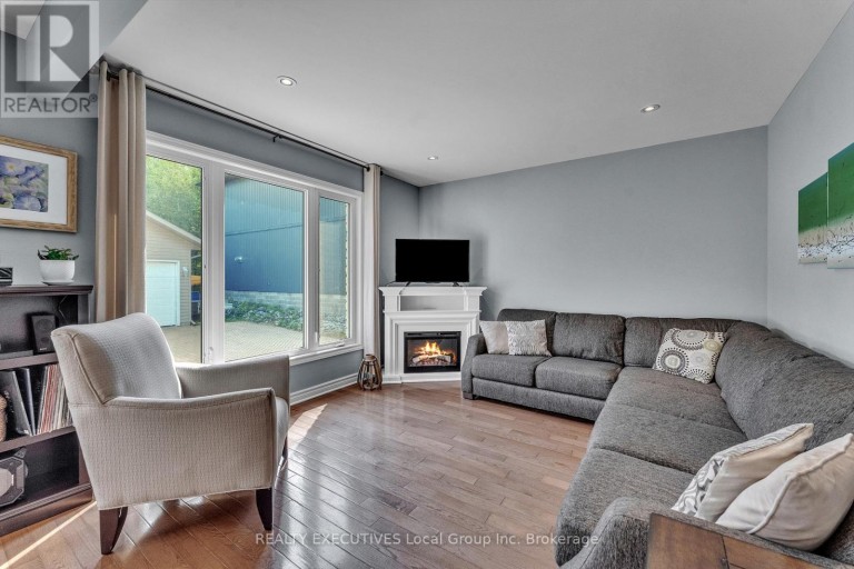124 FAIRWAY DRIVE, Callander, Ontario, P0H1H0