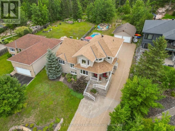124 FAIRWAY DRIVE, Callander, Ontario, P0H1H0