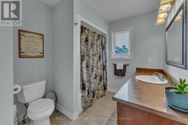 124 FAIRWAY DRIVE, Callander, Ontario, P0H1H0