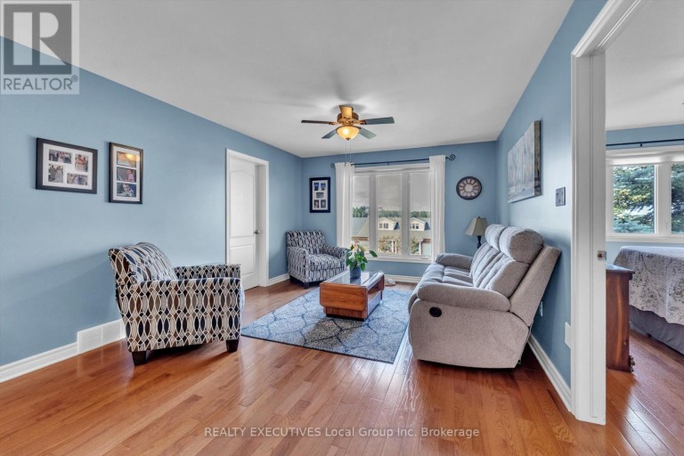 124 FAIRWAY DRIVE, Callander, Ontario, P0H1H0