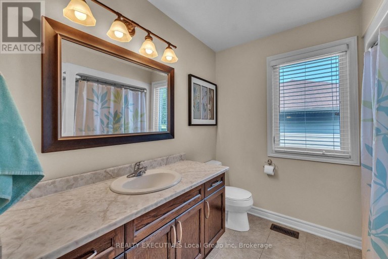124 FAIRWAY DRIVE, Callander, Ontario, P0H1H0
