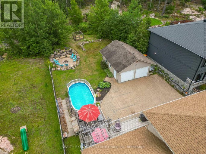 124 FAIRWAY DRIVE, Callander, Ontario, P0H1H0