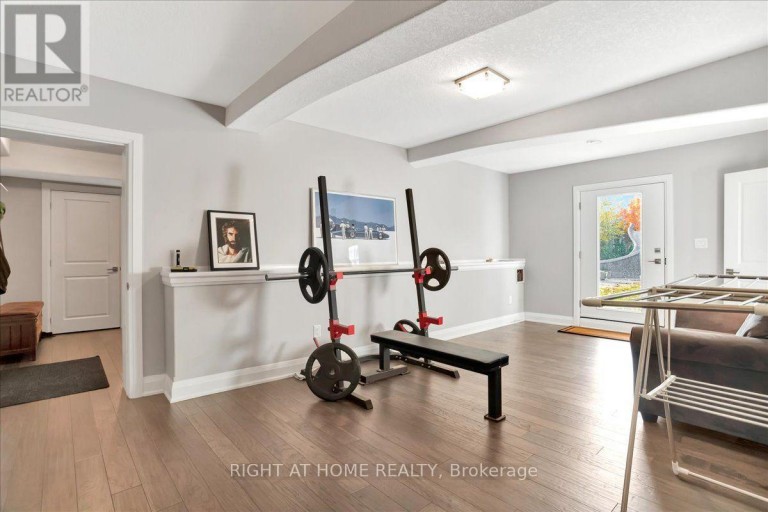 88 COOK STREET, Barrie (Codrington), Ontario, L4M4G6