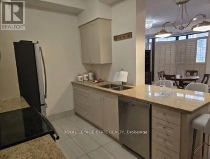 410 - 112 KING STREET E, Hamilton (Beasley), Ontario, L8N1A8