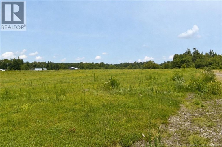 Center Avenue, Pennfield, New Brunswick, E5H2K4
