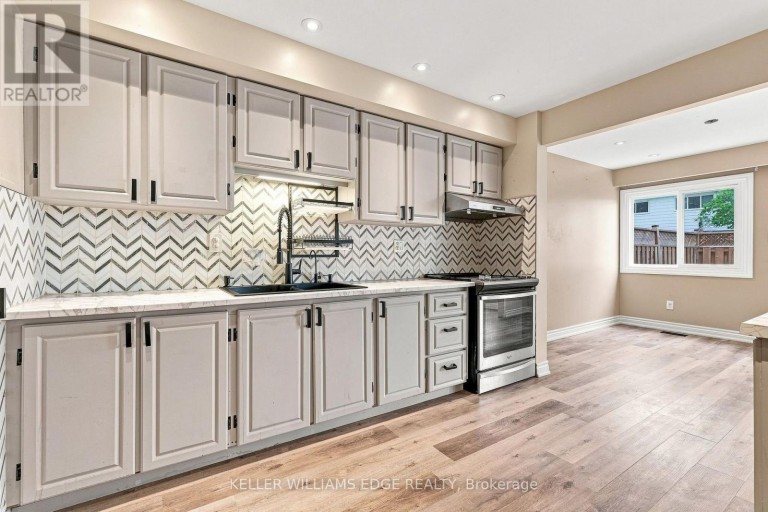 82 ST. ANDREWS DRIVE, Hamilton (Vincent), Ontario, L8K6H4