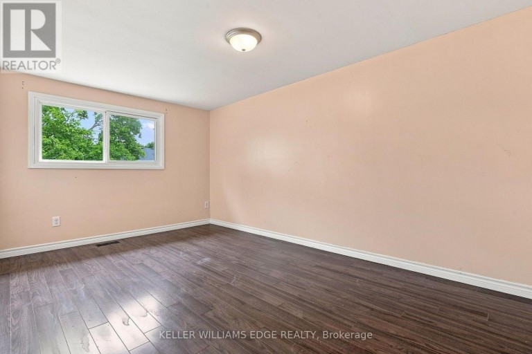 82 ST. ANDREWS DRIVE, Hamilton (Vincent), Ontario, L8K6H4