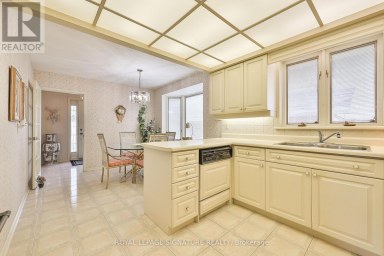 14 LOGSTONE CRESCENT Toronto (Morningside) Ontario photo 12