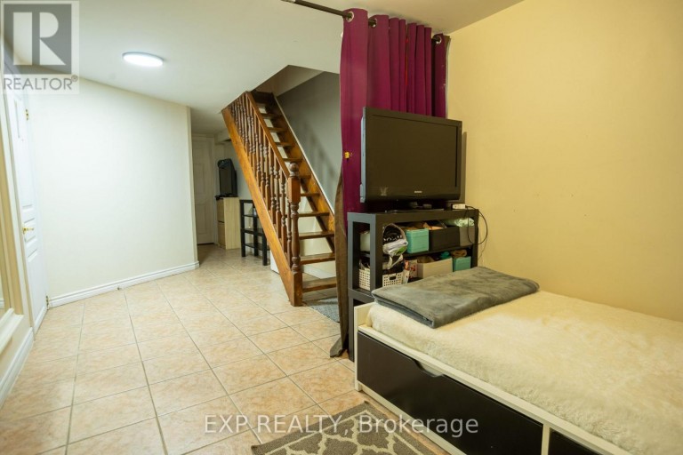 971 LANSDOWNE AVENUE, Toronto (Dovercourt-Wallace Emerson-Junction), Ontario, M6H3Z5