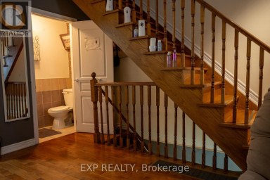 971 LANSDOWNE AVENUE Toronto (Dovercourt-Wallace Emerson-Junction) Ontario photo 6