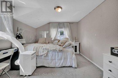 66 WELLINGTON STREET Clarington (Bowmanville) Ontario photo 32