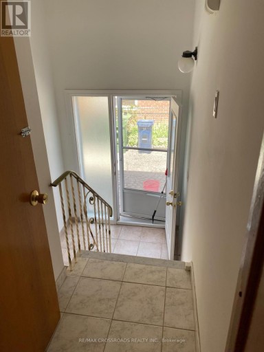 91 BICKERTON CRESCENT, Toronto (Pleasant View), Ontario, M2J3T2