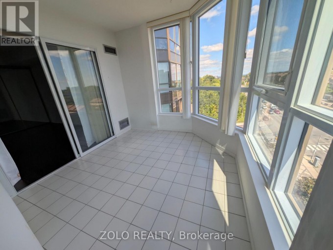 805 - 3233 EGLINTON AVENUE E, Toronto (Scarborough Village), Ontario, M1J3N6