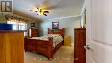 54 NEW YORK AVENUE Wasaga Beach Ontario photo 11