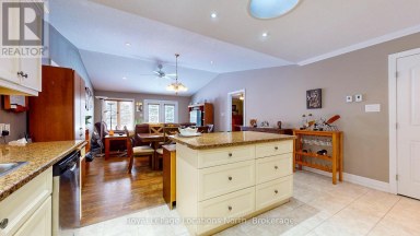 54 NEW YORK AVENUE Wasaga Beach Ontario photo 19