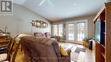 54 NEW YORK AVENUE Wasaga Beach Ontario photo 27