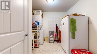 54 NEW YORK AVENUE Wasaga Beach Ontario photo 35
