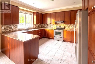 52 PRINCE WILLIAM WAY Barrie (Innis-Shore) Ontario photo 12