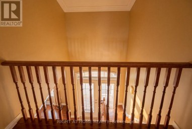 52 PRINCE WILLIAM WAY Barrie (Innis-Shore) Ontario photo 16