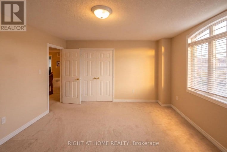 52 PRINCE WILLIAM WAY, Barrie (Innis-Shore), Ontario, L4N0Y9