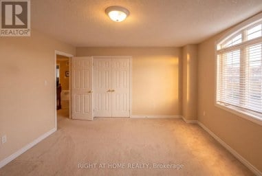52 PRINCE WILLIAM WAY Barrie (Innis-Shore) Ontario photo 37