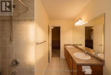 52 PRINCE WILLIAM WAY Barrie (Innis-Shore) Ontario photo 44