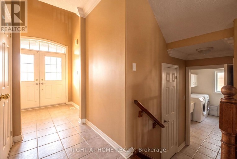 52 PRINCE WILLIAM WAY, Barrie (Innis-Shore), Ontario, L4N0Y9