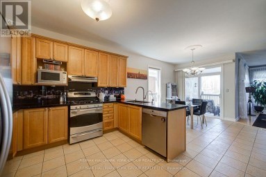 26 REGALIA WAY Barrie (Innis-Shore) Ontario photo 11