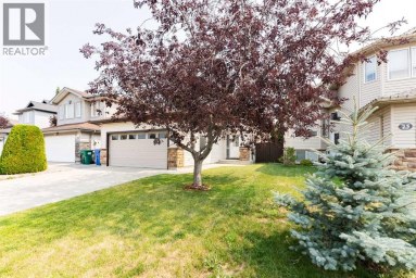 27 Fairmont Road S Lethbridge Alberta photo 2
