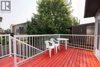 27 Fairmont Road S Lethbridge Alberta photo 34