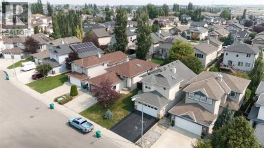 27 Fairmont Road S Lethbridge Alberta photo 42