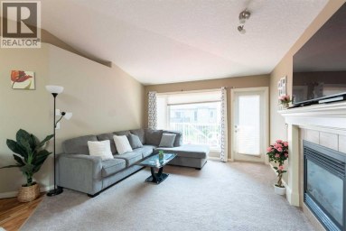 27 Fairmont Road S Lethbridge Alberta photo 9