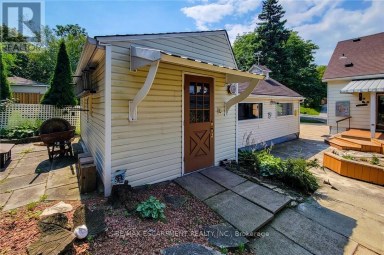 42 LAKE AVENUE N Hamilton (Riverdale) Ontario photo 36