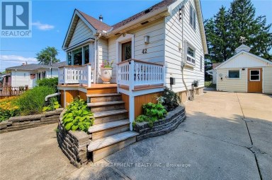 42 LAKE AVENUE N Hamilton (Riverdale) Ontario photo 4